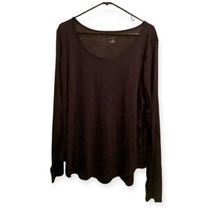 Women's Black Long Sleeve Top